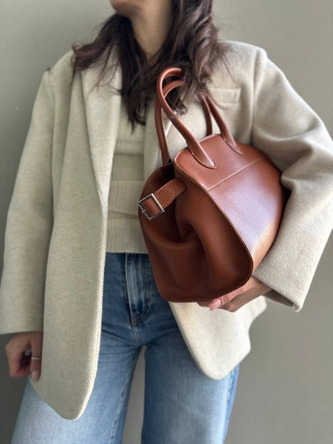 Ādas rokassoma 95488