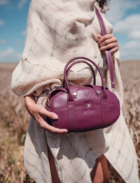 Ādas rokassoma Berya