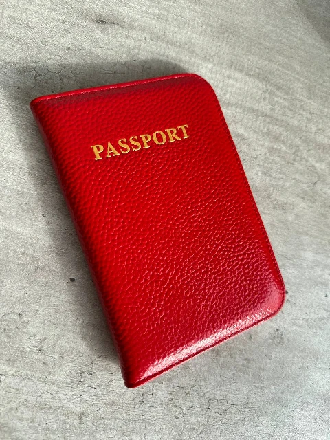 Ādas pases, karšu maks porta-passaporto