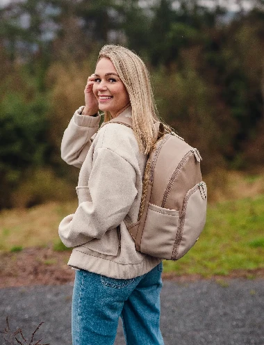 VUCH Mugursoma ELWIN