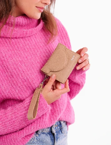 VUCH Mazais naudas maks Femke