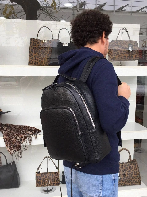 Vīriešu ādas mugursoma 92071