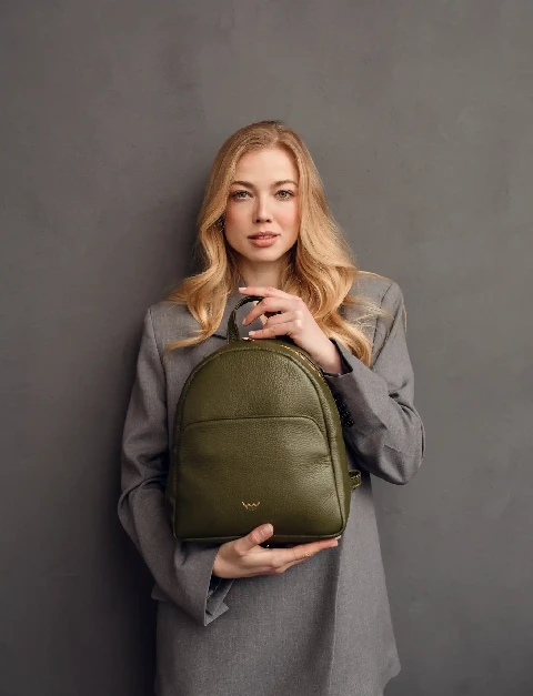 Ādas mazā mugursoma Arlen Grace