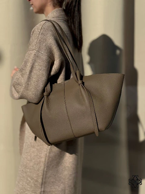 Ādas pleca soma 8010