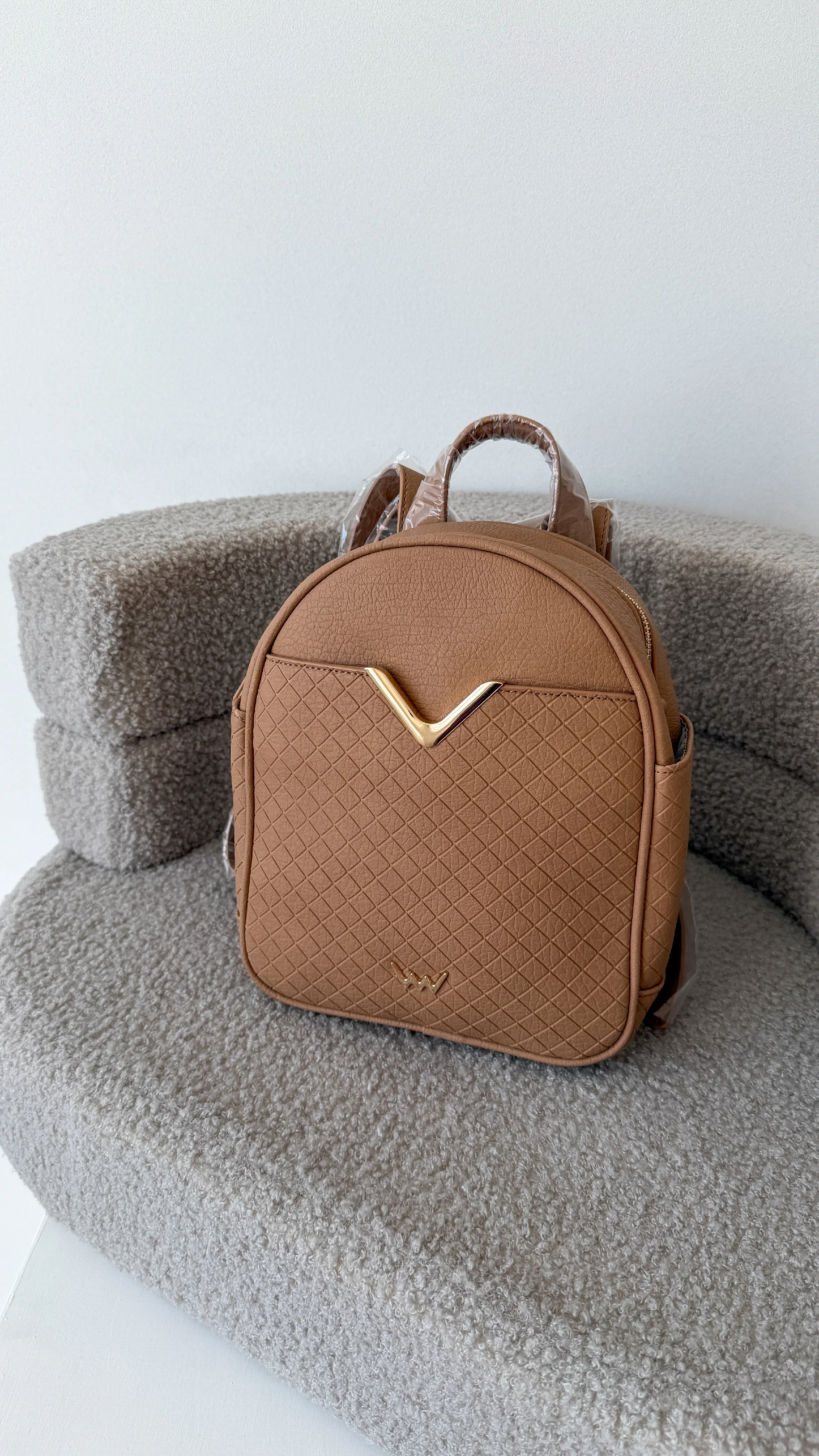 VUCH Mugursoma CARREN