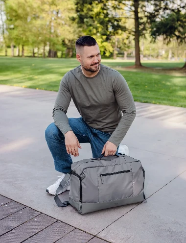 Vīriešu lielā soma Zyro