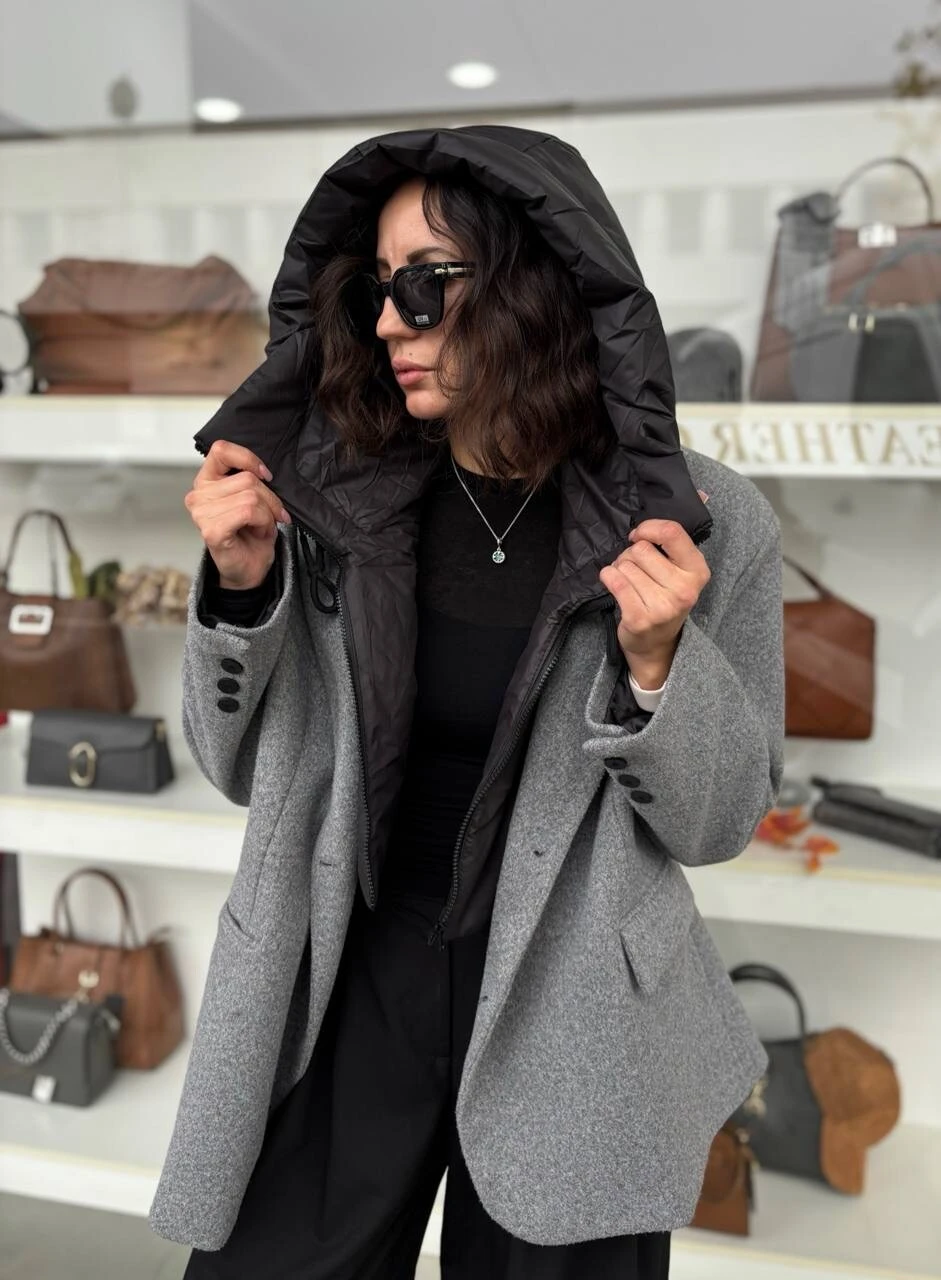 Sieviešu kapuce 0309 NOLIKTAVĀ!